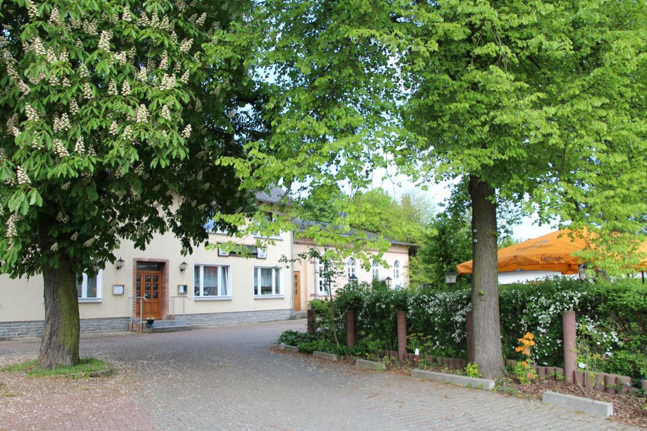 Gasthof Zur Friedenseiche Lohsa エクステリア 写真