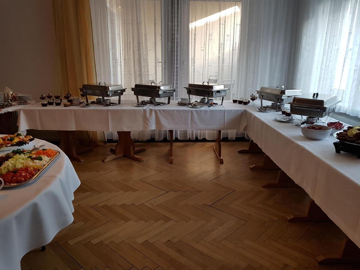 Gasthof Zur Friedenseiche Lohsa エクステリア 写真