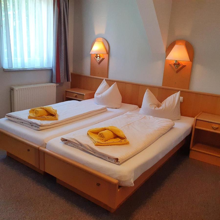Gasthof Zur Friedenseiche Lohsa エクステリア 写真
