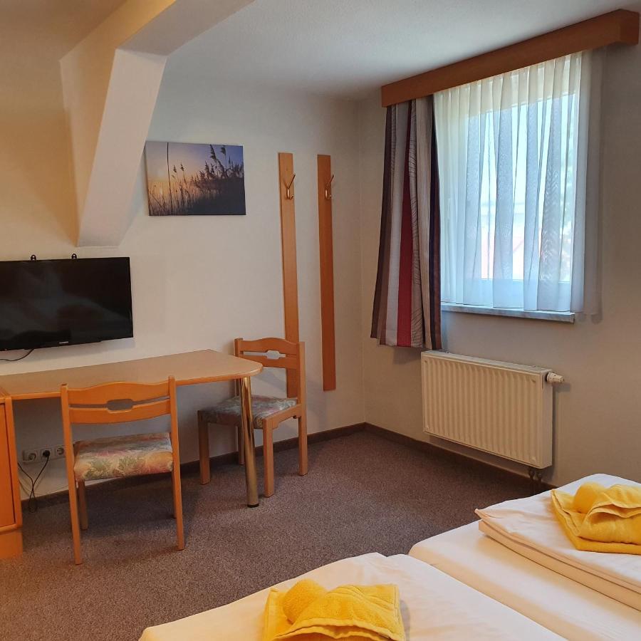 Gasthof Zur Friedenseiche Lohsa エクステリア 写真